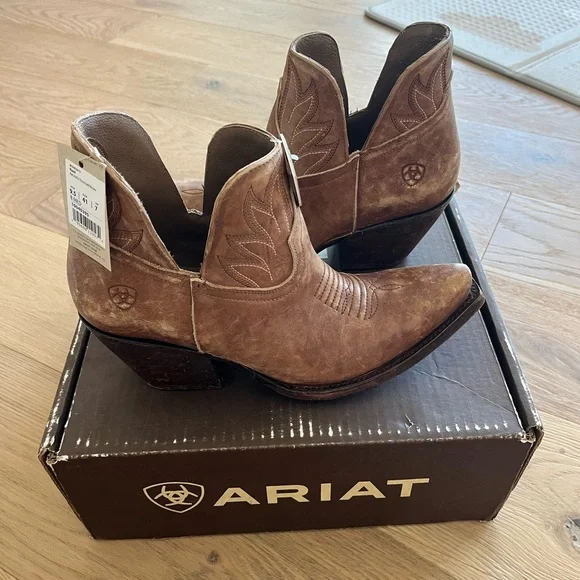 Ariat Tan Western Ankle Boots - Picture 1 of 3